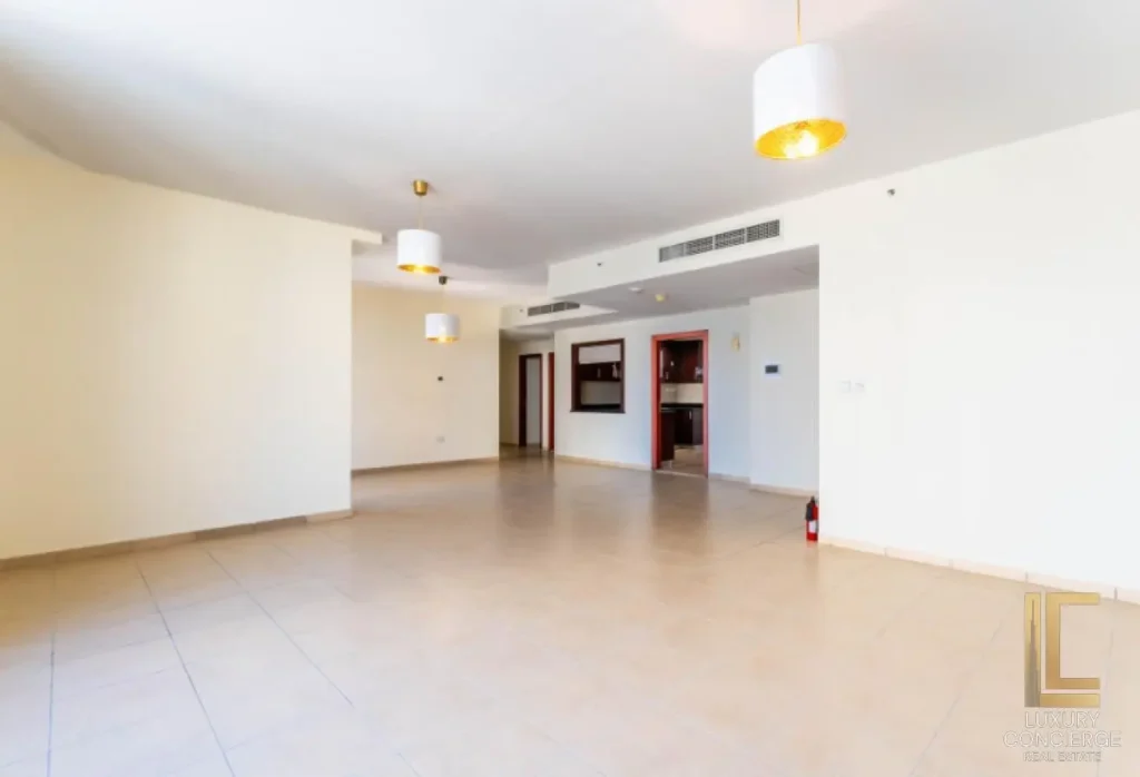 Stunning 3BR Apartment with Marina & Sea Views in Murjan 1