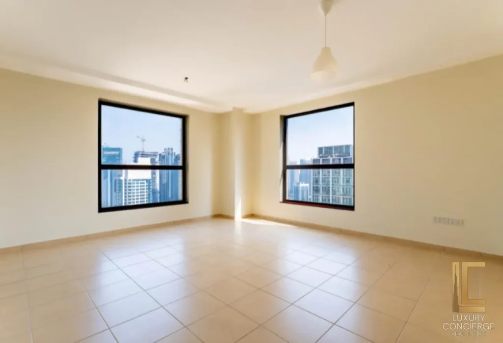 Stunning 3BR Apartment with Marina & Sea Views in Murjan 1